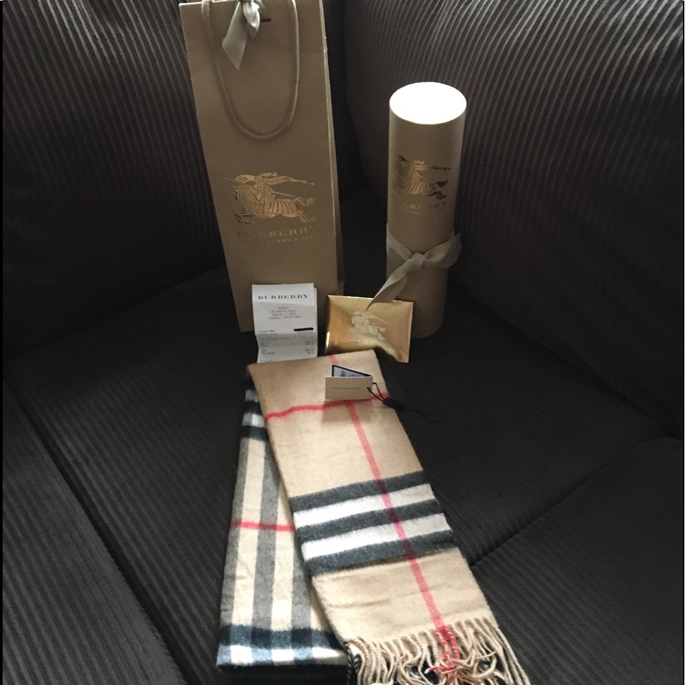 ❤️Authentic Burberry ❤️